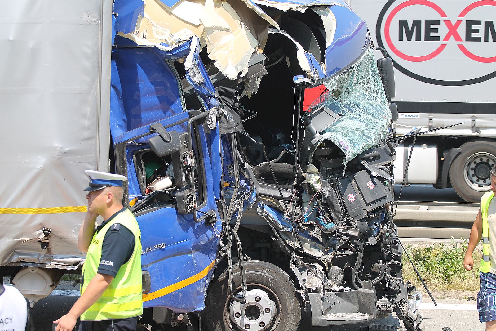 Kolizja na autostradzie A4. Trasa całkowicie zablokowana	