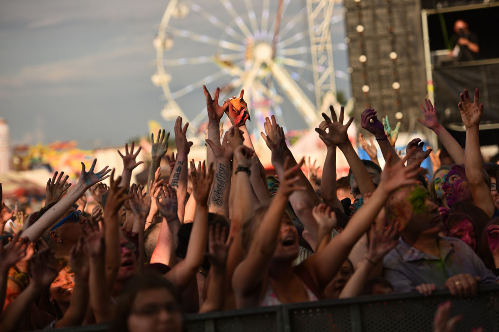Zbóje opanowały scenę i grają góralskie disco polo
