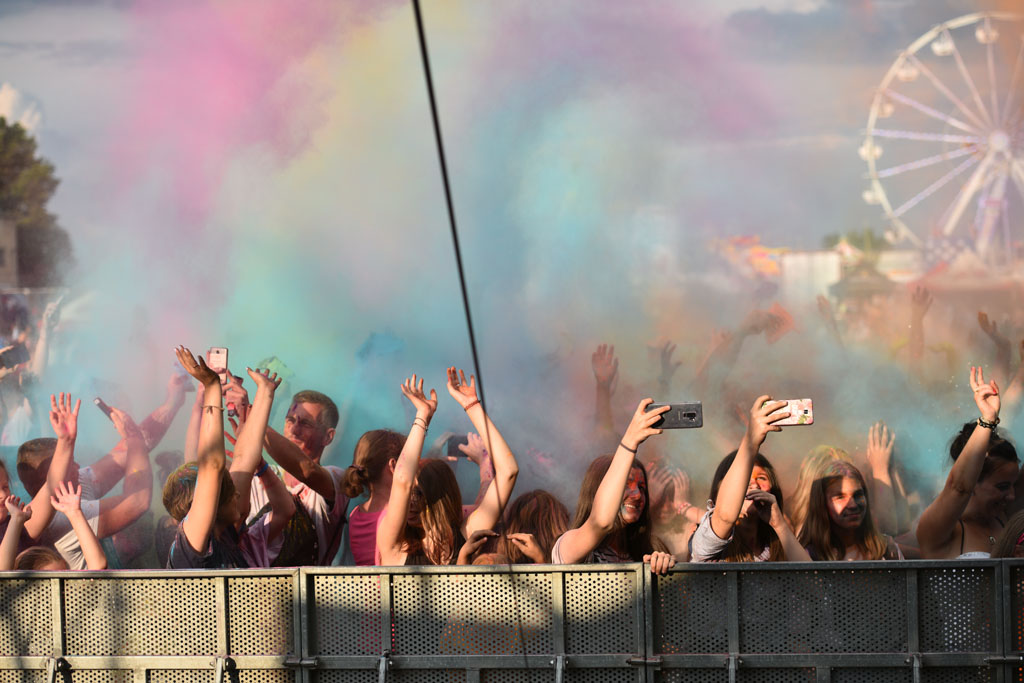 Zbóje opanowały scenę i grają góralskie disco polo