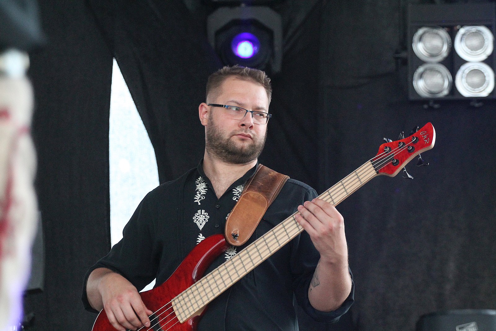 Zbóje opanowały scenę i grają góralskie disco polo