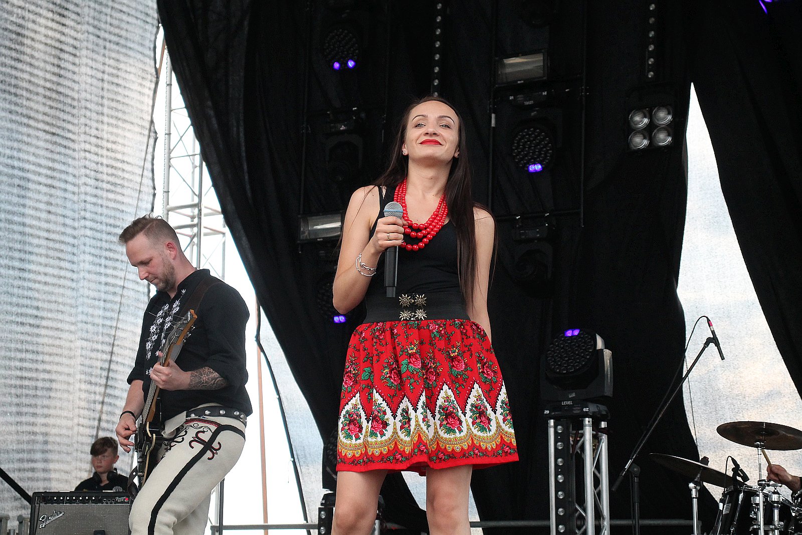 Zbóje opanowały scenę i grają góralskie disco polo