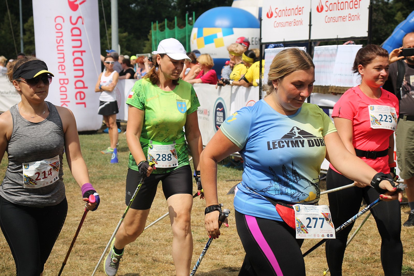 Ponad trzysta osób wystartowało w Pucharze Polski Nordic Walking