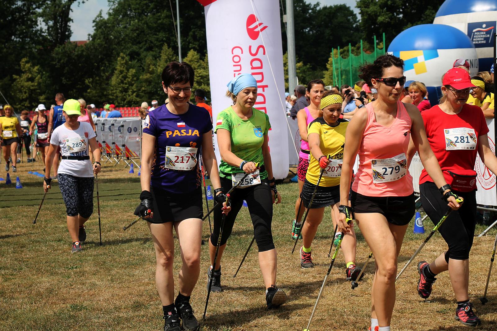 Ponad trzysta osób wystartowało w Pucharze Polski Nordic Walking