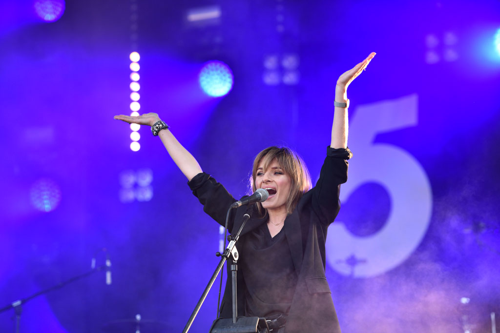 Stare, dobre Photony zawładnęły sceną na lotnisku