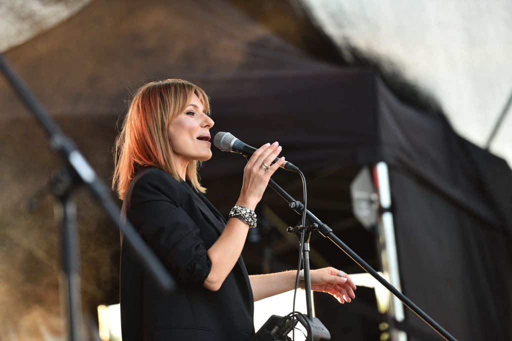 Stare, dobre Photony zawładnęły sceną na lotnisku