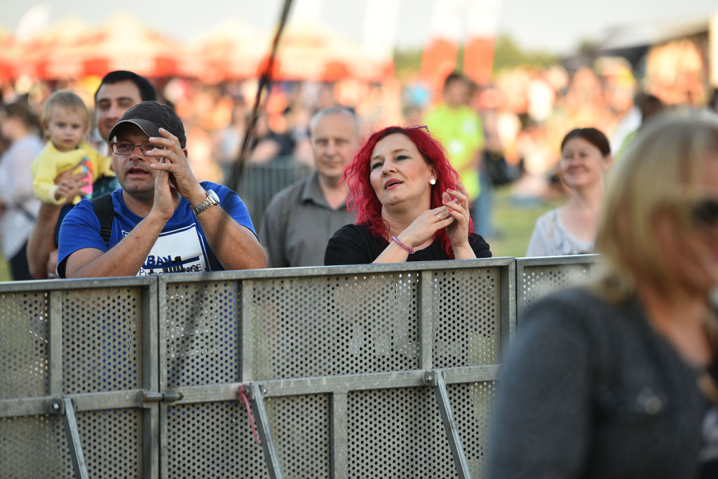 Stare, dobre Photony zawładnęły sceną na lotnisku