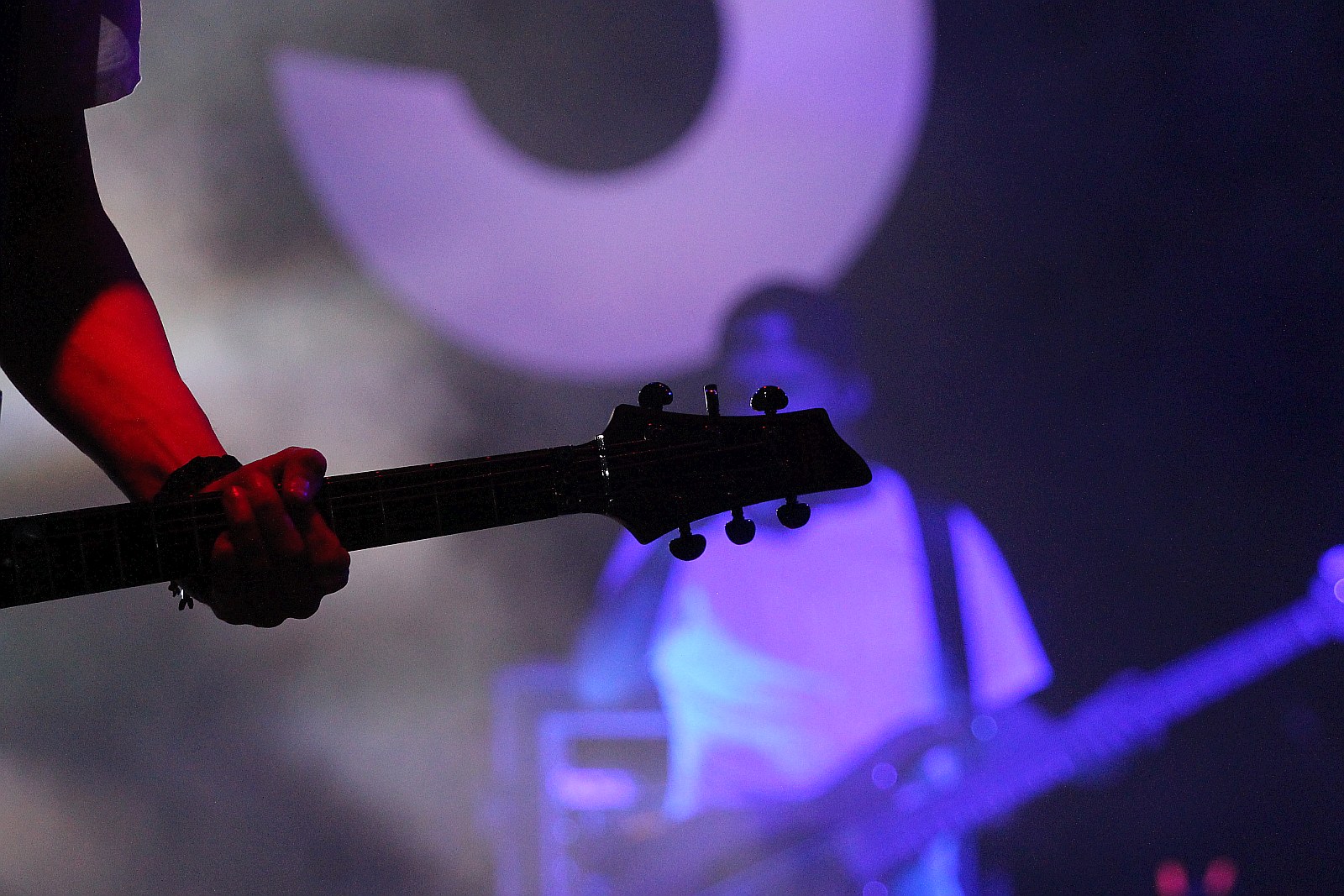 Afromental zatrząsł sceną. Tłumy bawiły się w sobotę na lotnisku