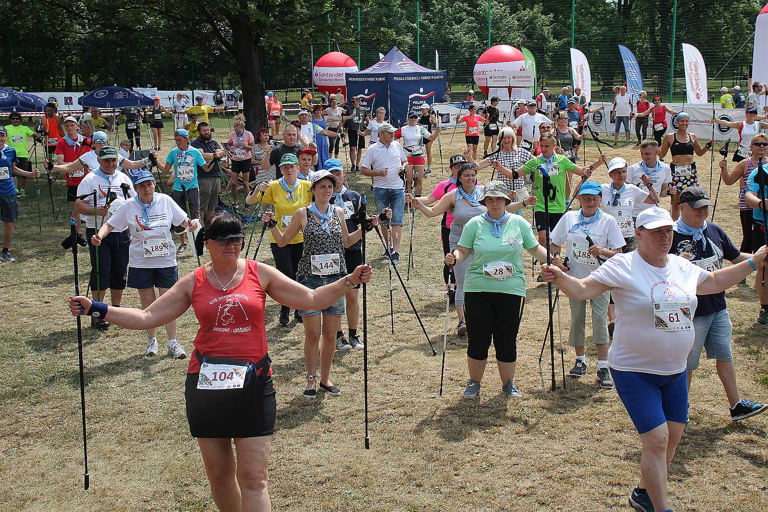Ponad trzysta osób wystartowało w Pucharze Polski Nordic Walking