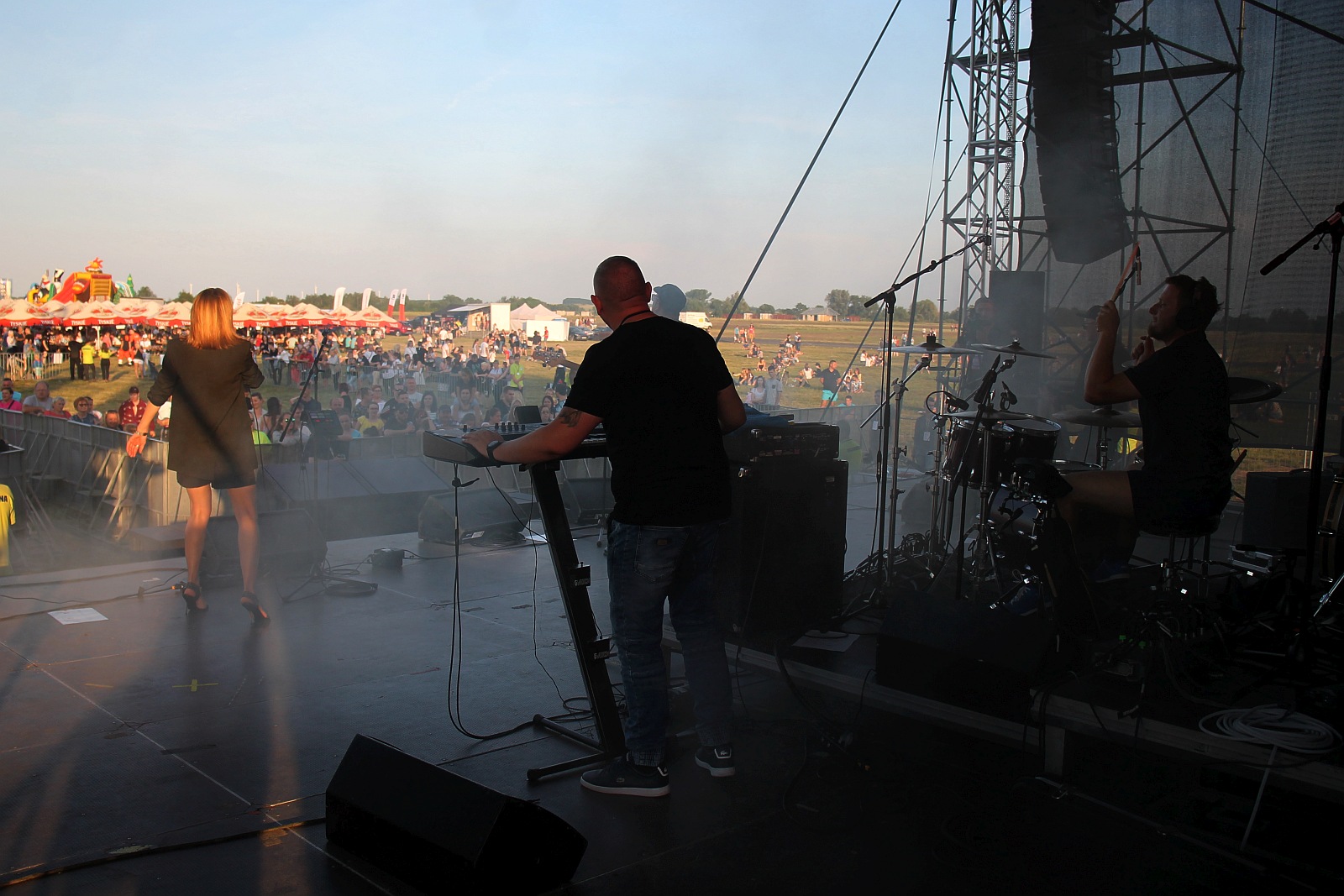 Stare, dobre Photony zawładnęły sceną na lotnisku