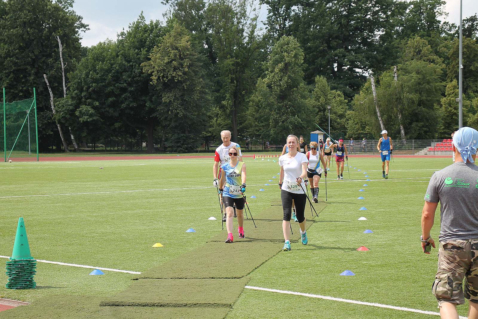 Ponad trzysta osób wystartowało w Pucharze Polski Nordic Walking