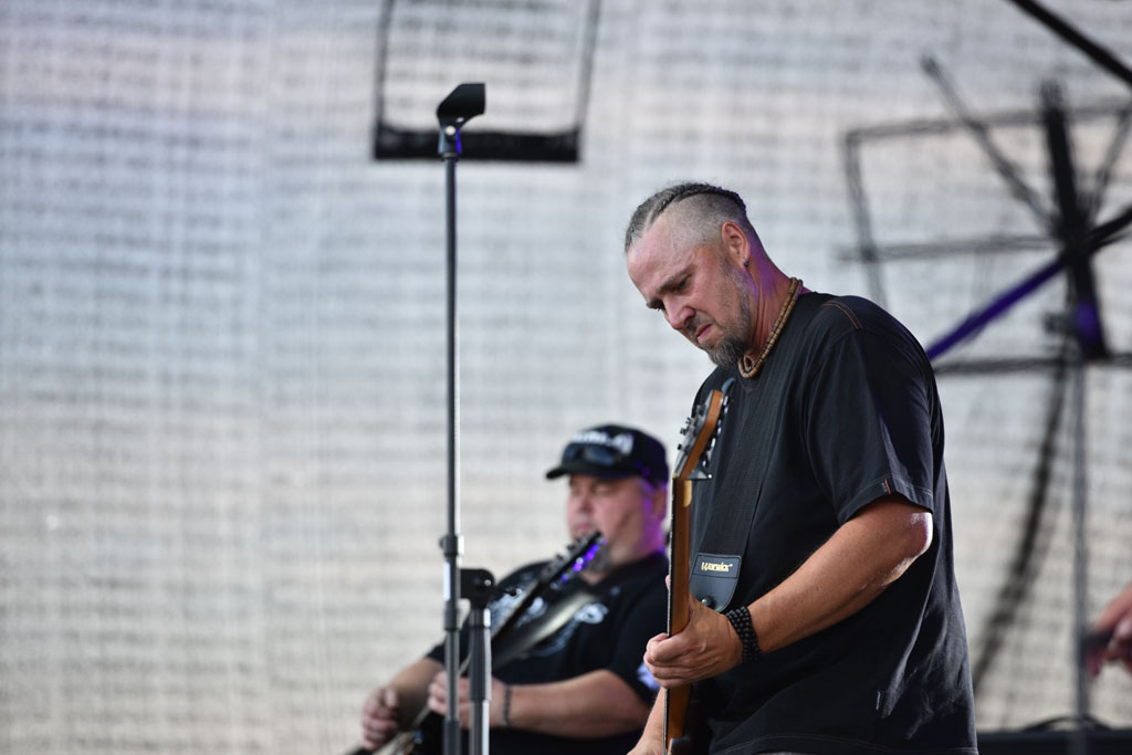 Metalowe brzmienie Anastasis. Zaczął się drugi dzień świętowania