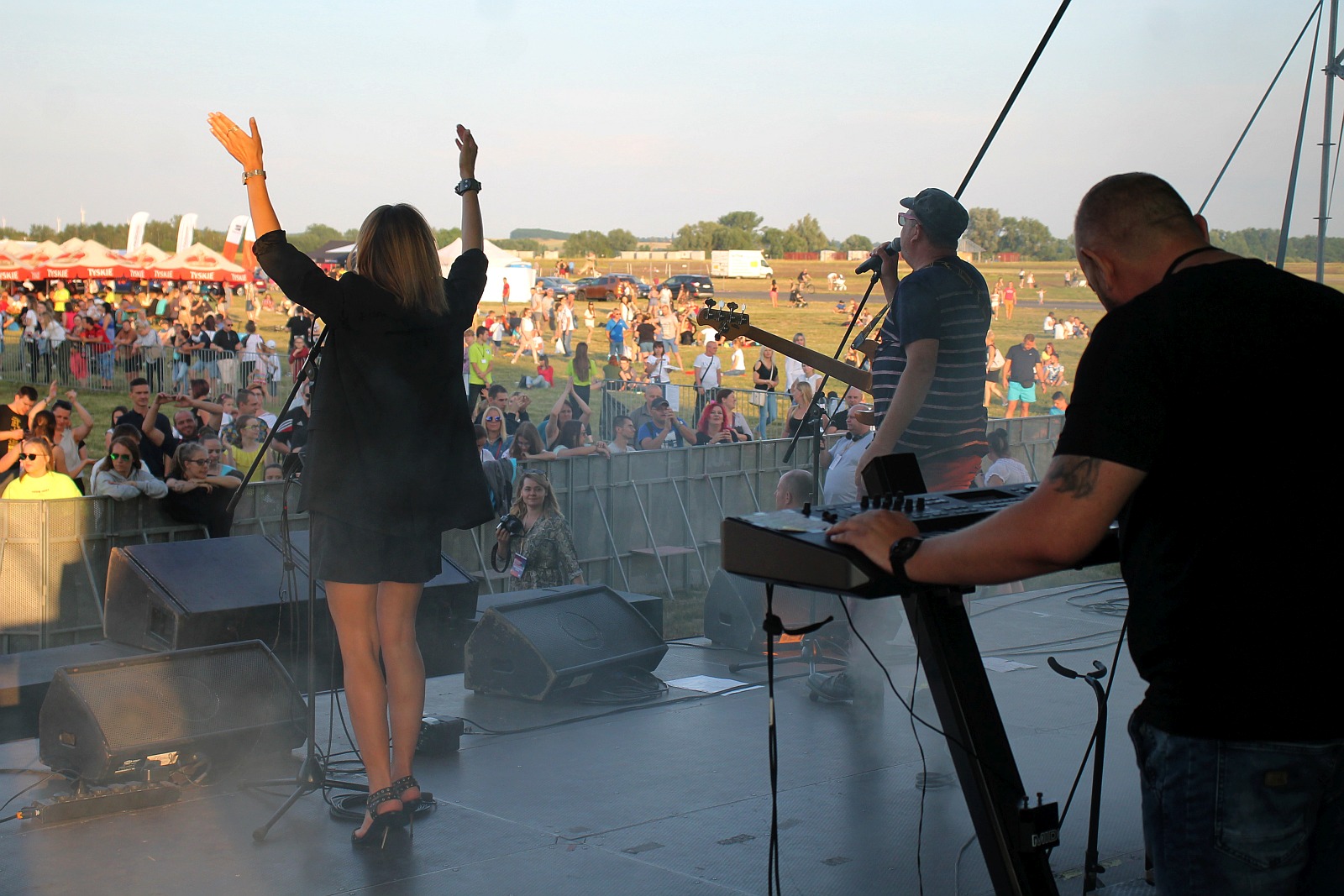 Stare, dobre Photony zawładnęły sceną na lotnisku