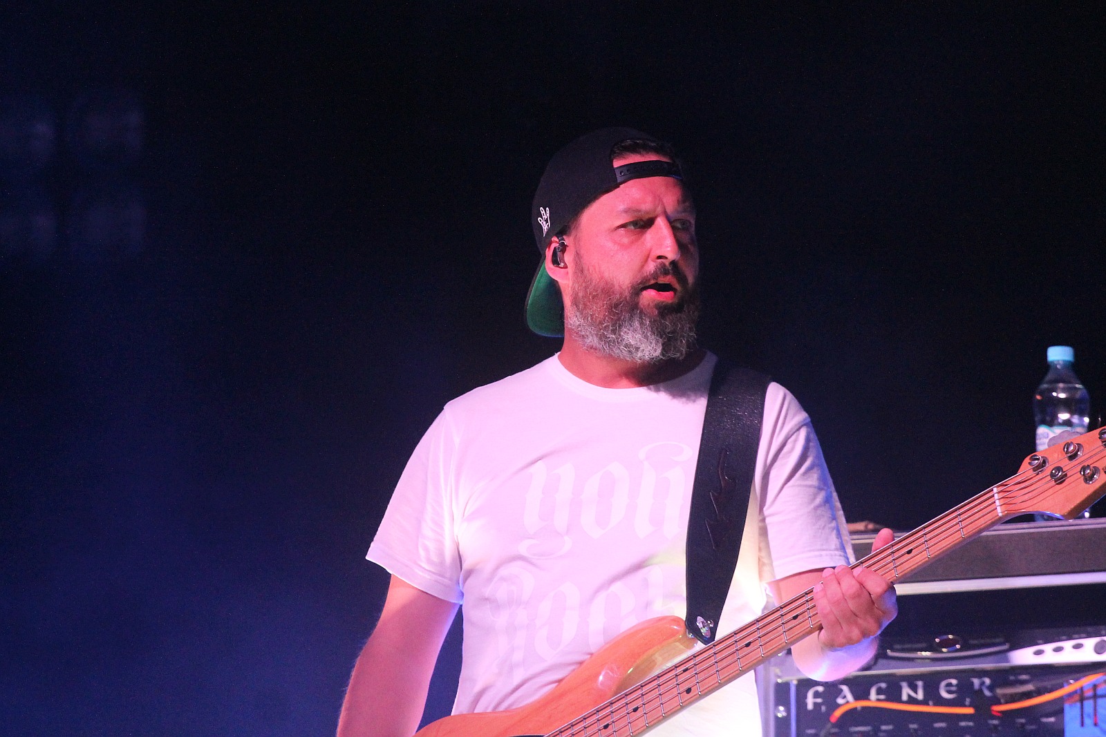 Afromental zatrząsł sceną. Tłumy bawiły się w sobotę na lotnisku