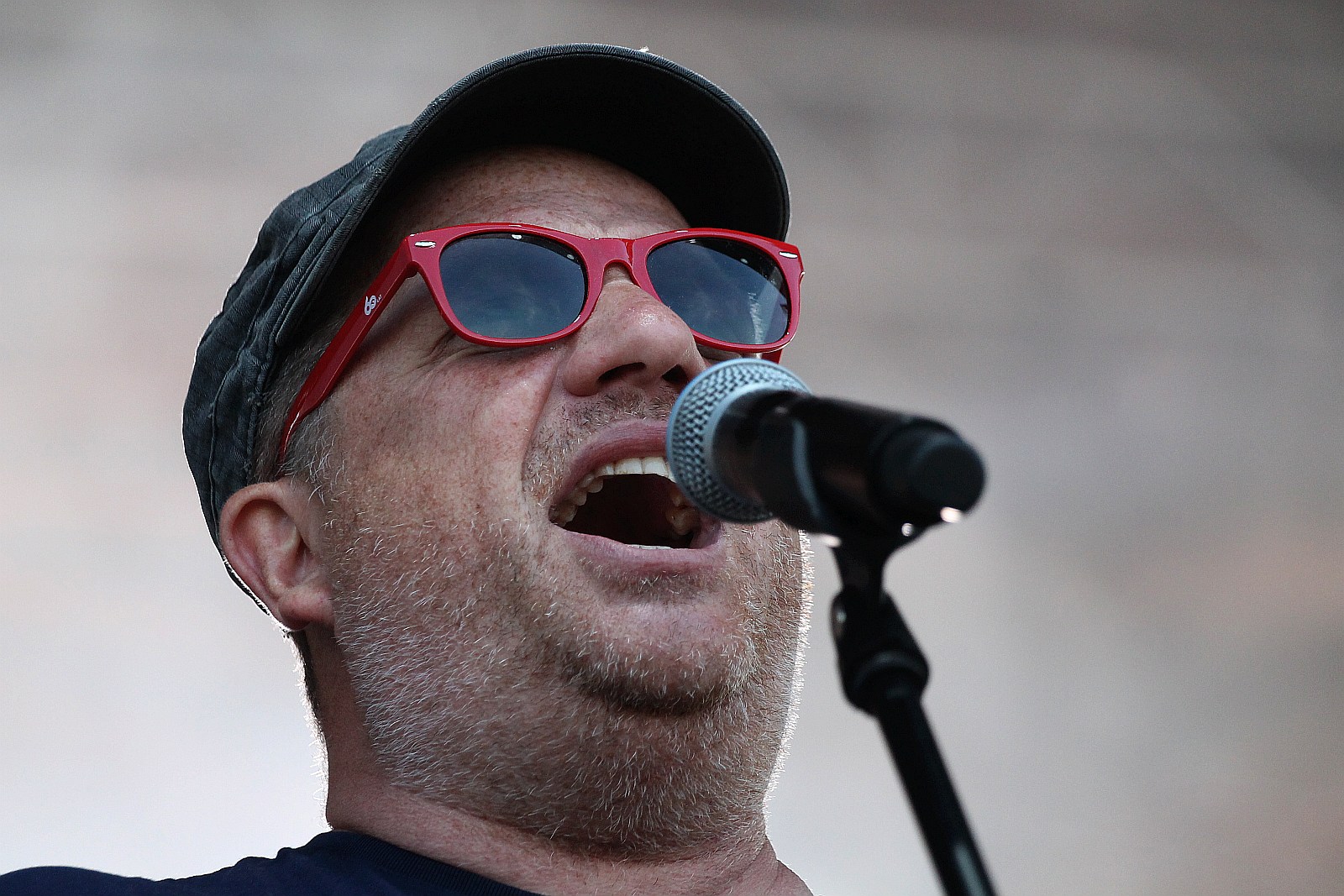 Stare, dobre Photony zawładnęły sceną na lotnisku