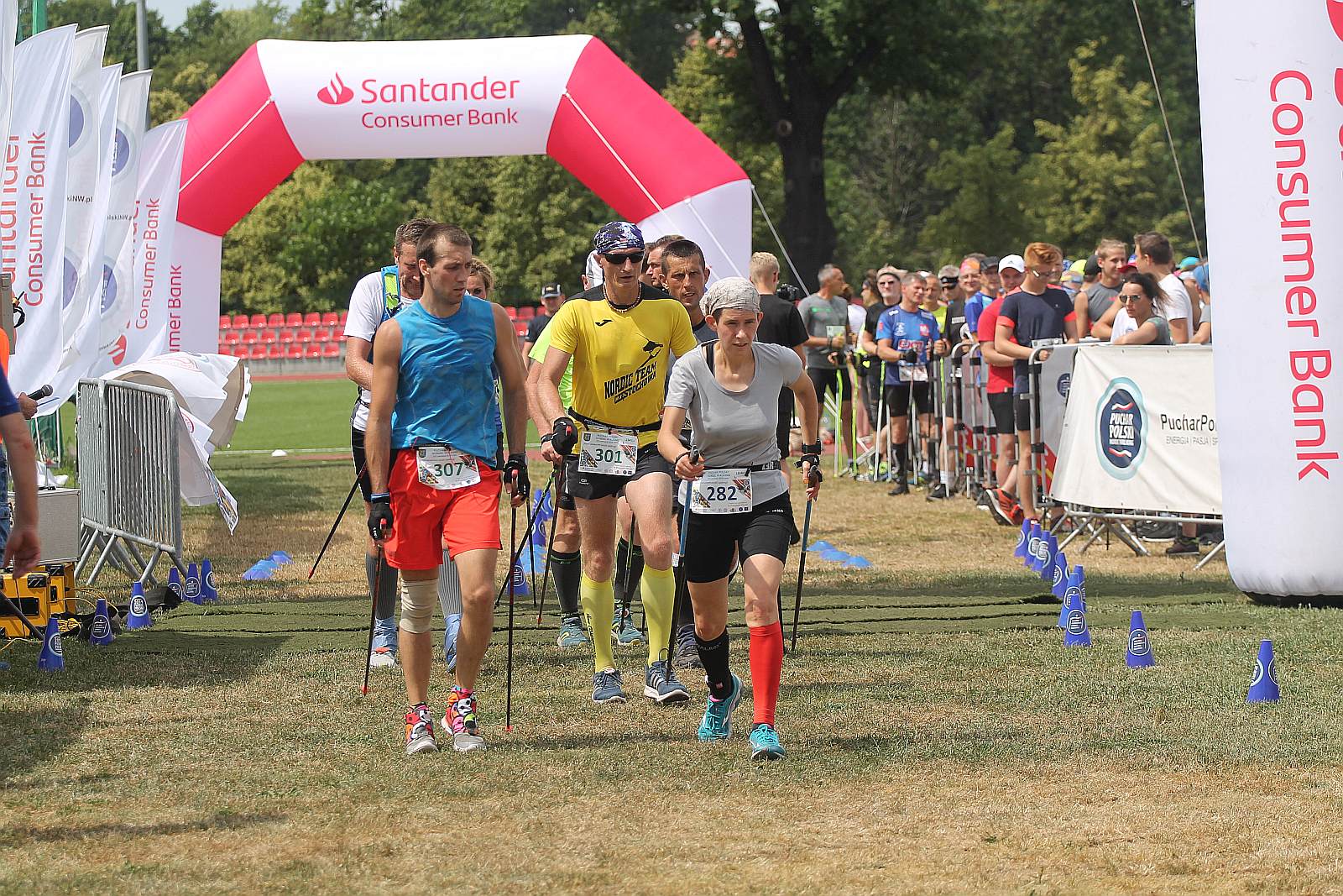 Ponad trzysta osób wystartowało w Pucharze Polski Nordic Walking