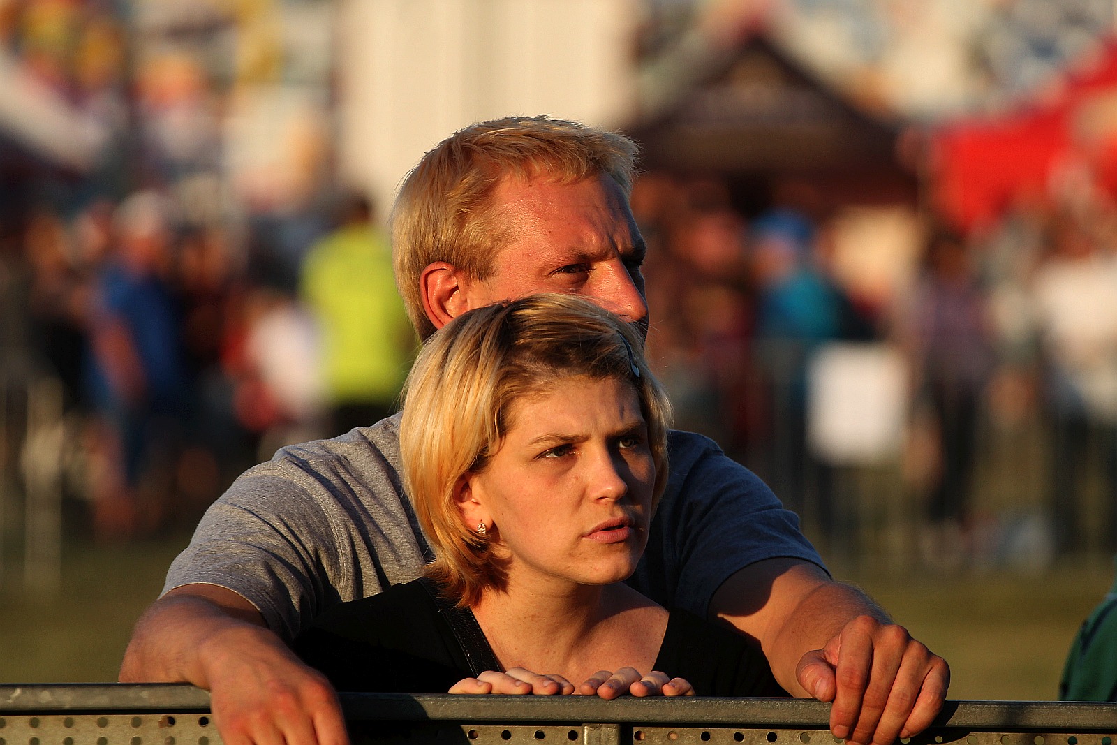 Stare, dobre Photony zawładnęły sceną na lotnisku
