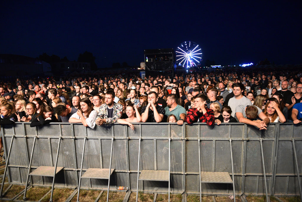 Zapłonęła Legnica „Jak Missisipi w ogniu”. Organek na scenie