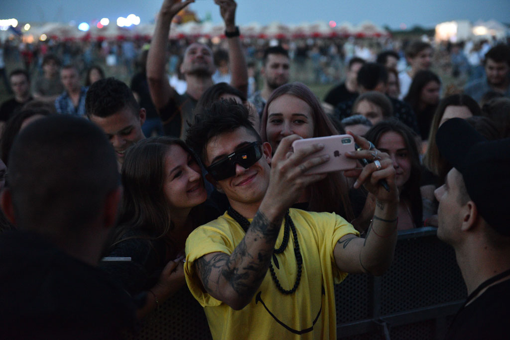 Dawid Kwiatkowski porwał tłumy na legnickim lotnisku