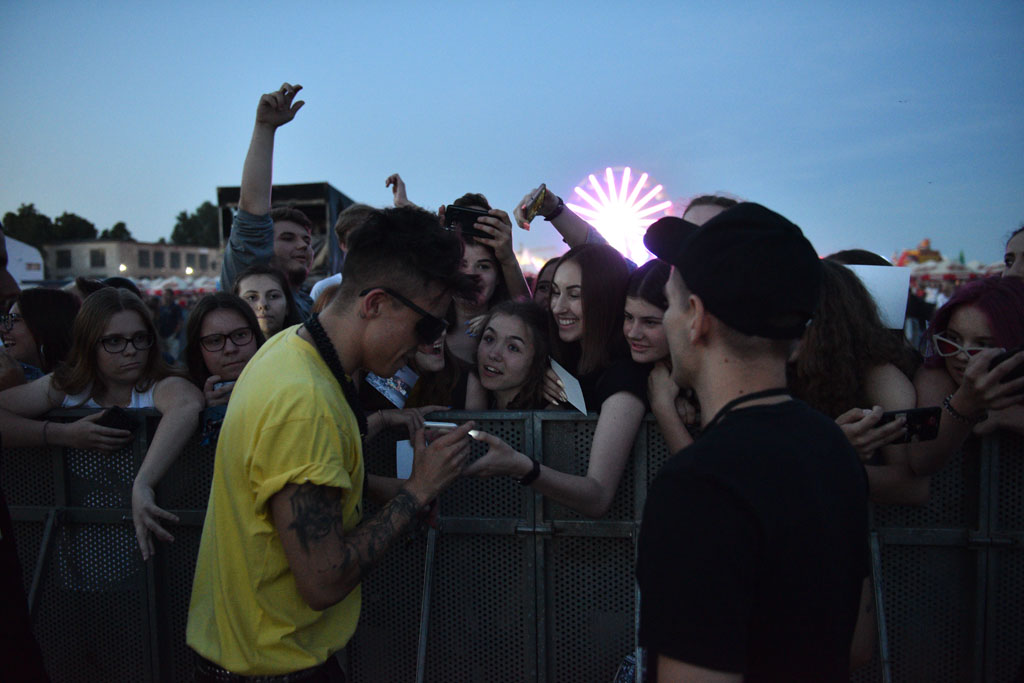 Dawid Kwiatkowski porwał tłumy na legnickim lotnisku