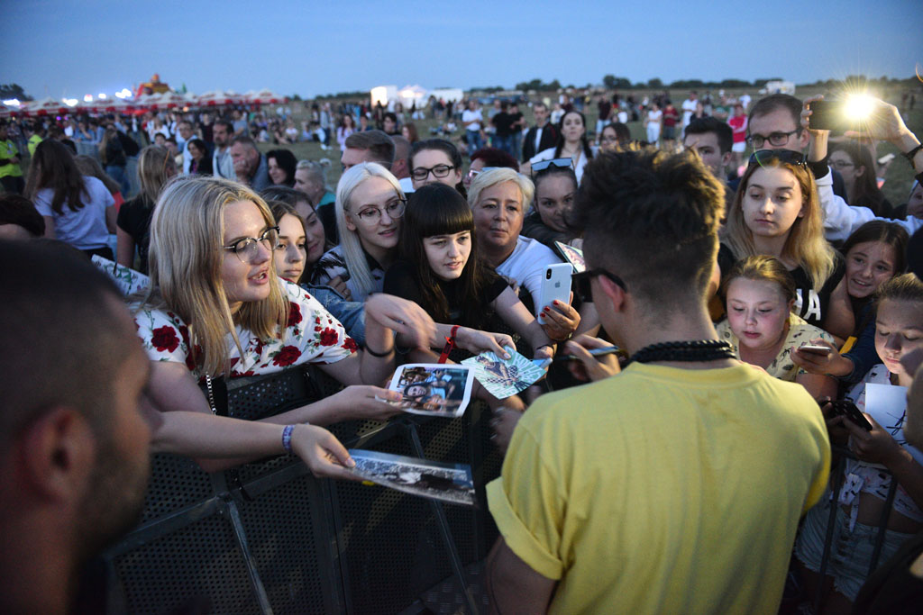 Dawid Kwiatkowski porwał tłumy na legnickim lotnisku