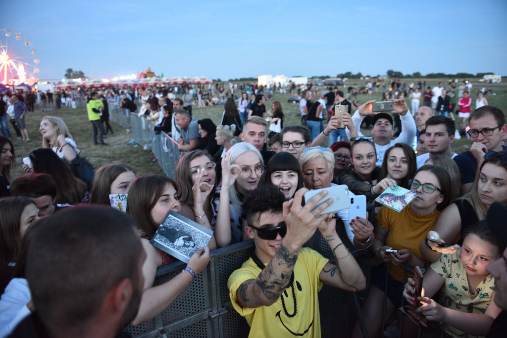 Dawid Kwiatkowski porwał tłumy na legnickim lotnisku