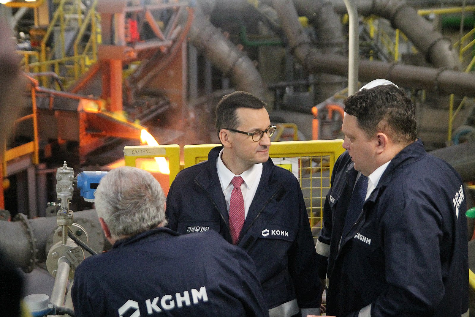 Premier Mateusz Morawiecki gościł w legnickiej hucie      

