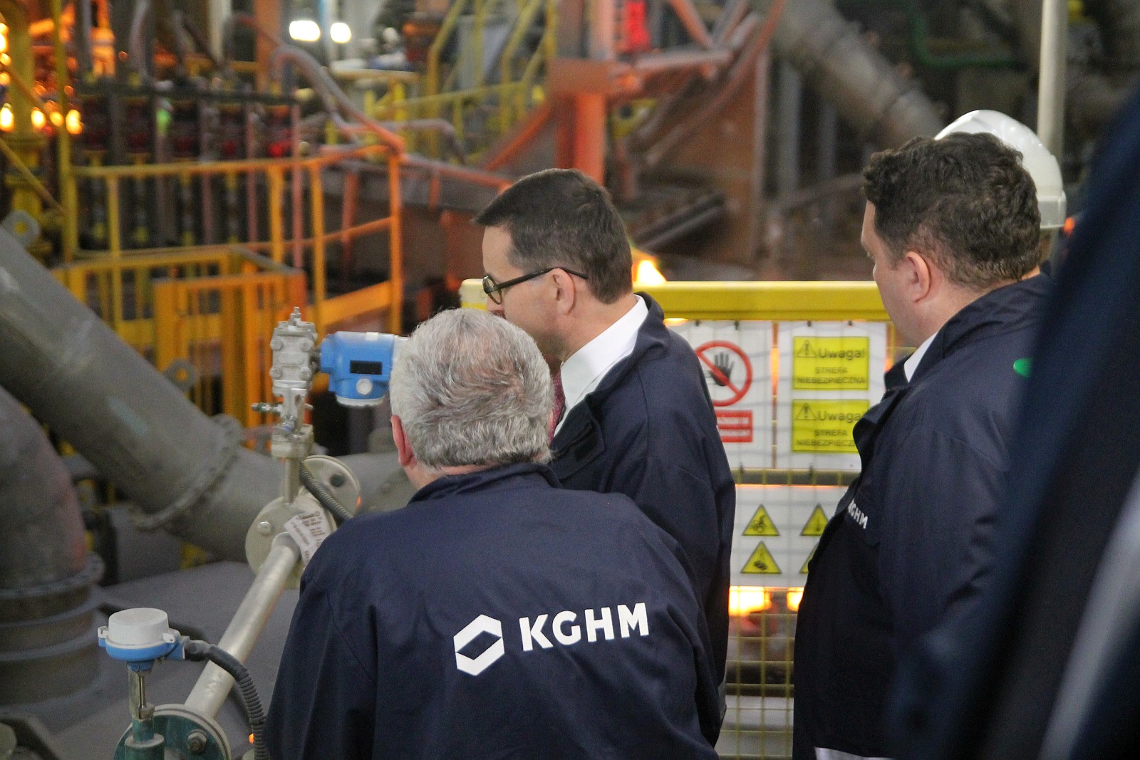 Premier Mateusz Morawiecki gościł w legnickiej hucie      

