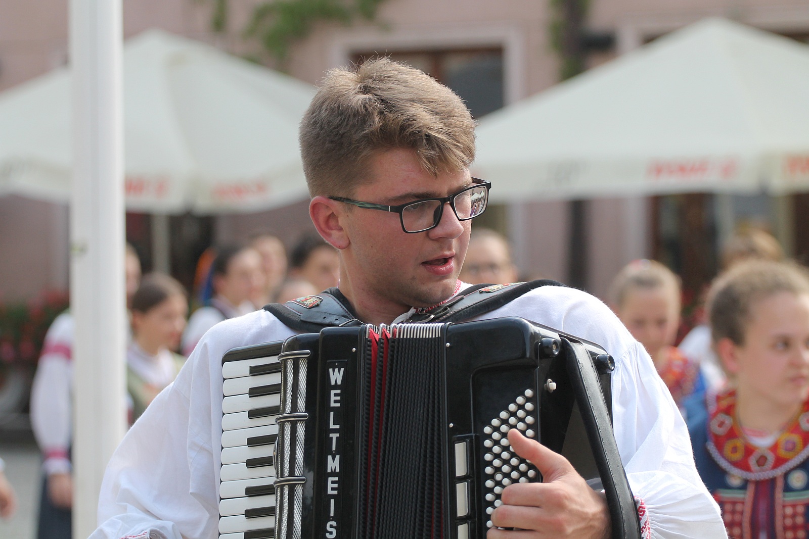 Festiwal Folklorystyczny Świat pod Kyczerą. Barwny korowód
