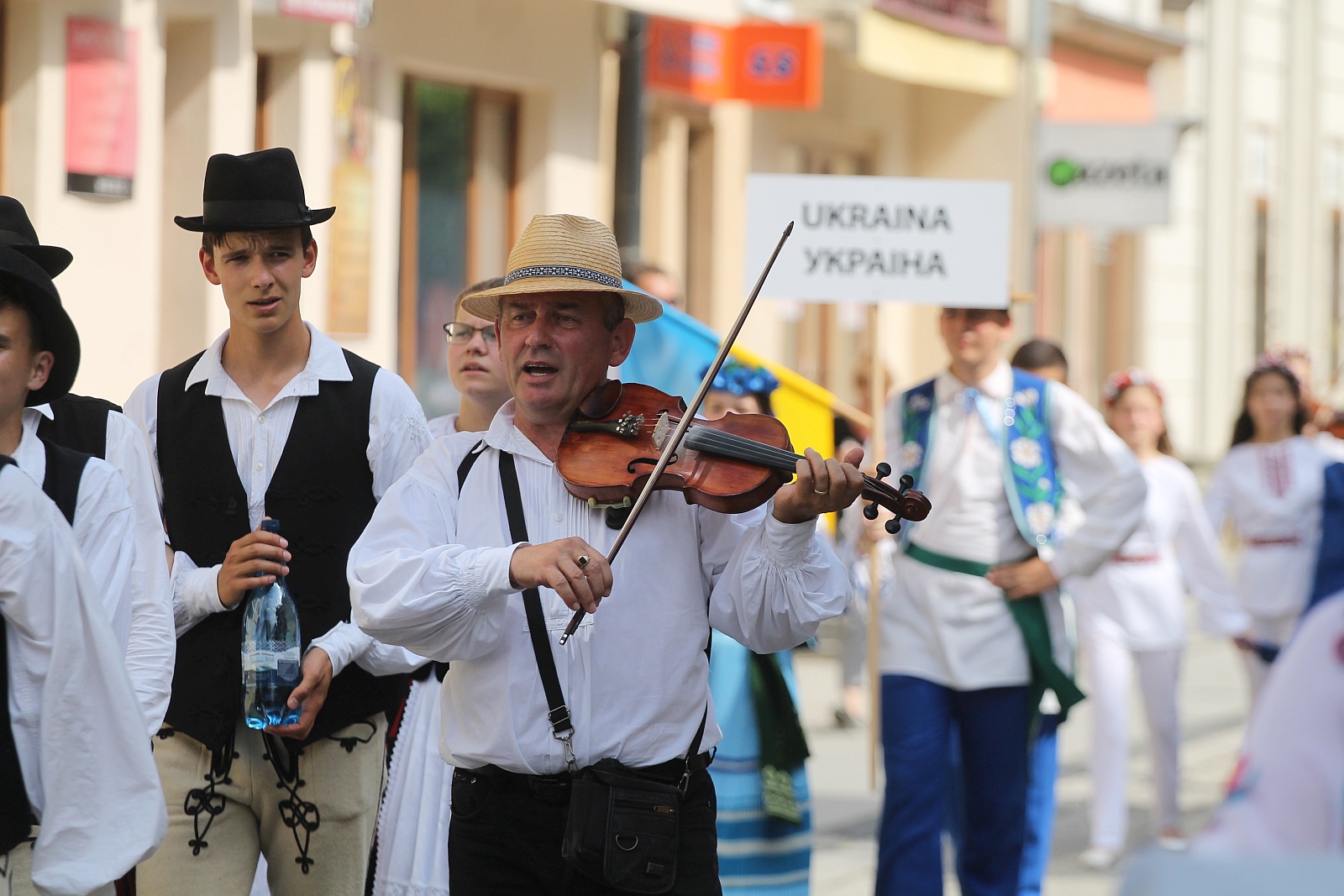 Festiwal Folklorystyczny Świat pod Kyczerą. Barwny korowód