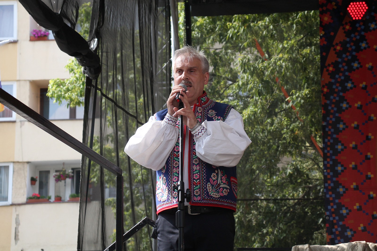 Festiwal Folklorystyczny Świat pod Kyczerą. Barwny korowód