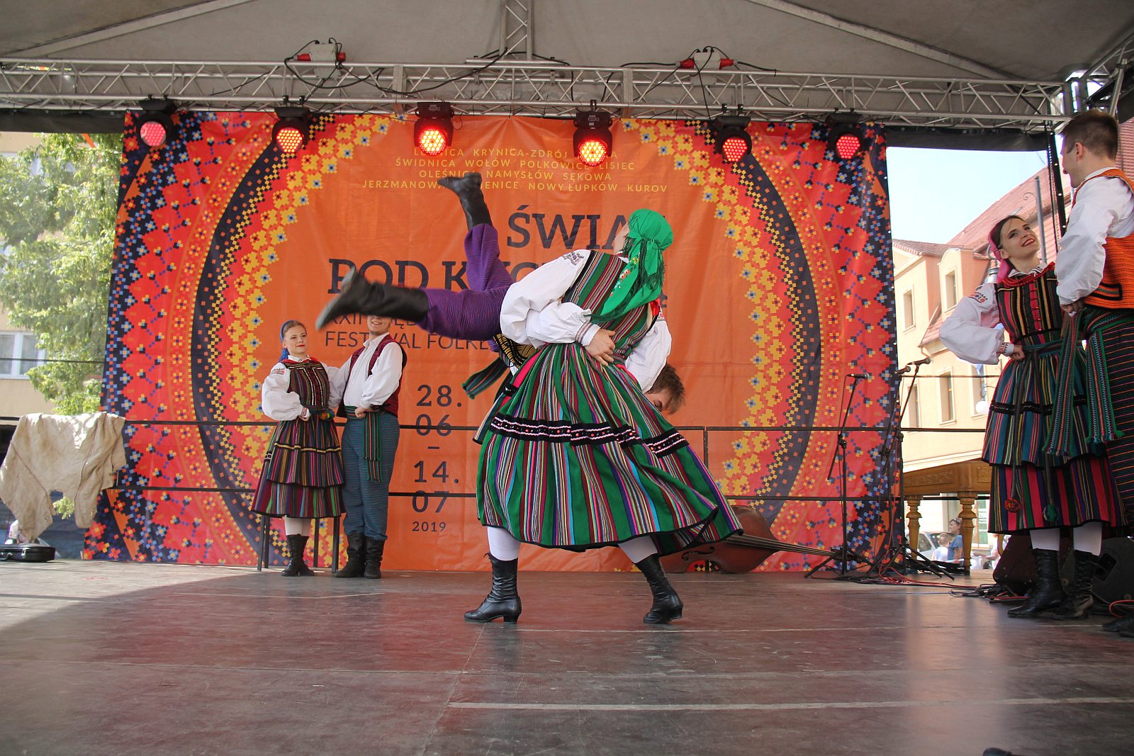 Festiwal Folklorystyczny Świat pod Kyczerą. Barwny korowód