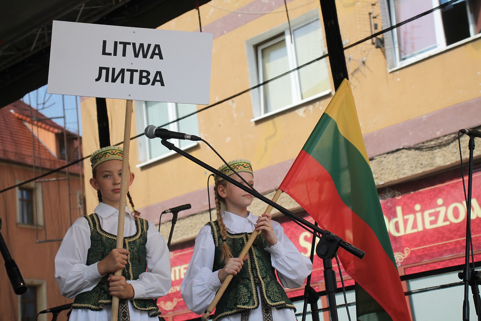 Festiwal Folklorystyczny Świat pod Kyczerą. Barwny korowód