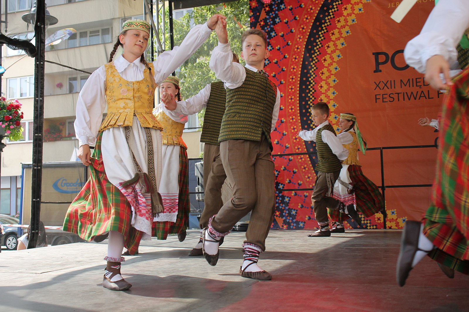 Festiwal Folklorystyczny Świat pod Kyczerą. Barwny korowód