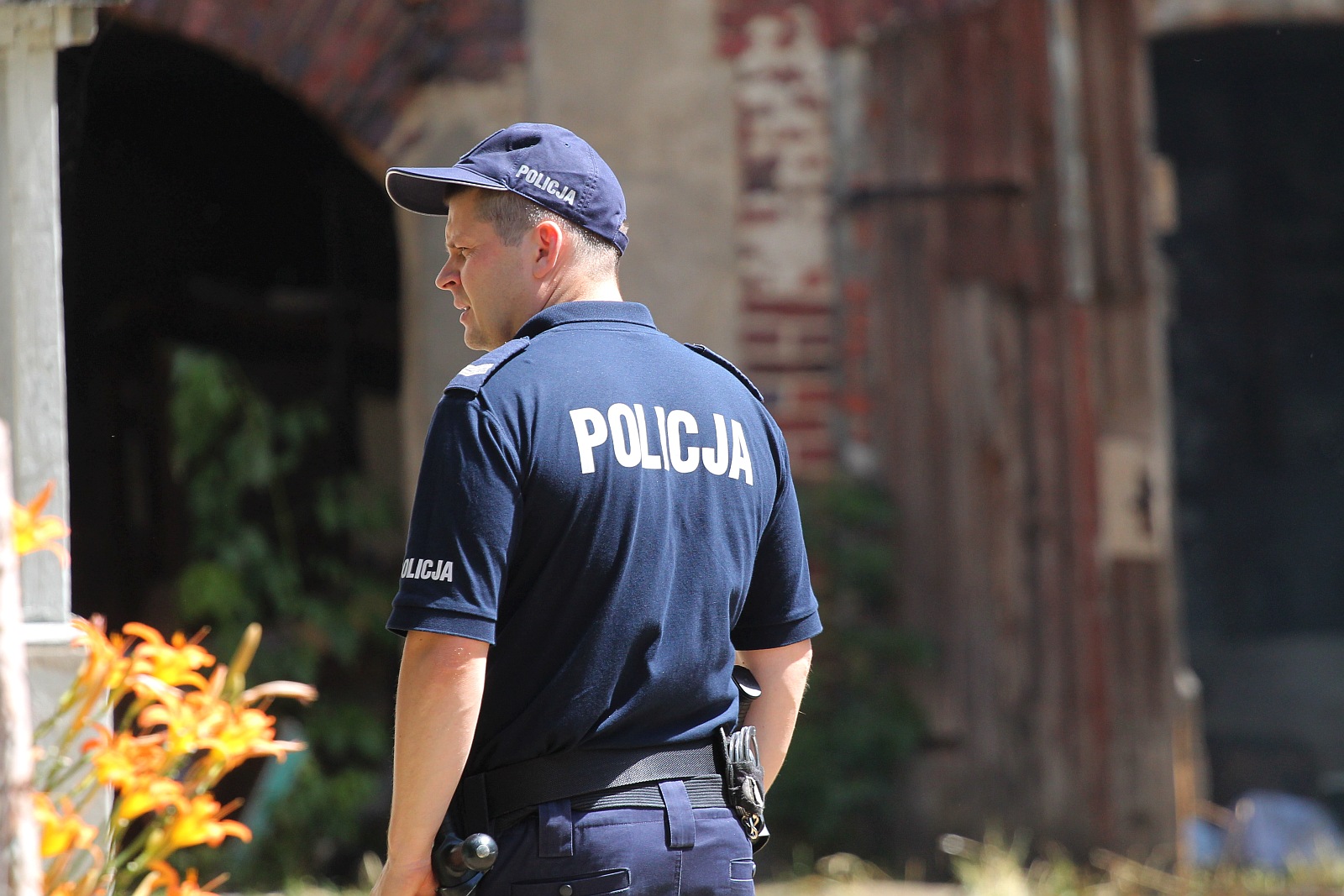 Strażacy walczą z ogniem. Pożar przy Wielogórskiej