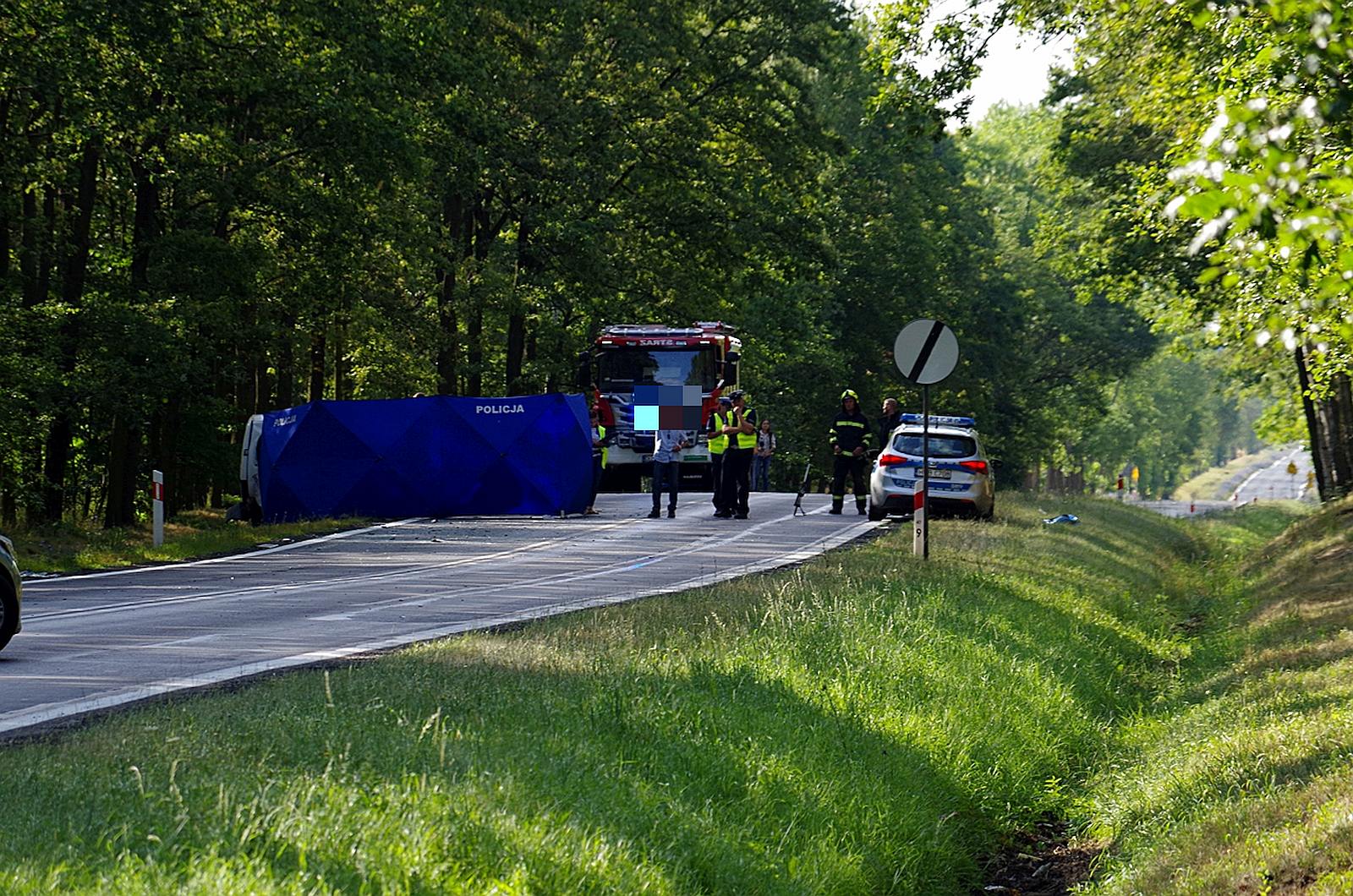 Jedna osoba nie żyje, a pięć jest rannych w wyniku wypadku