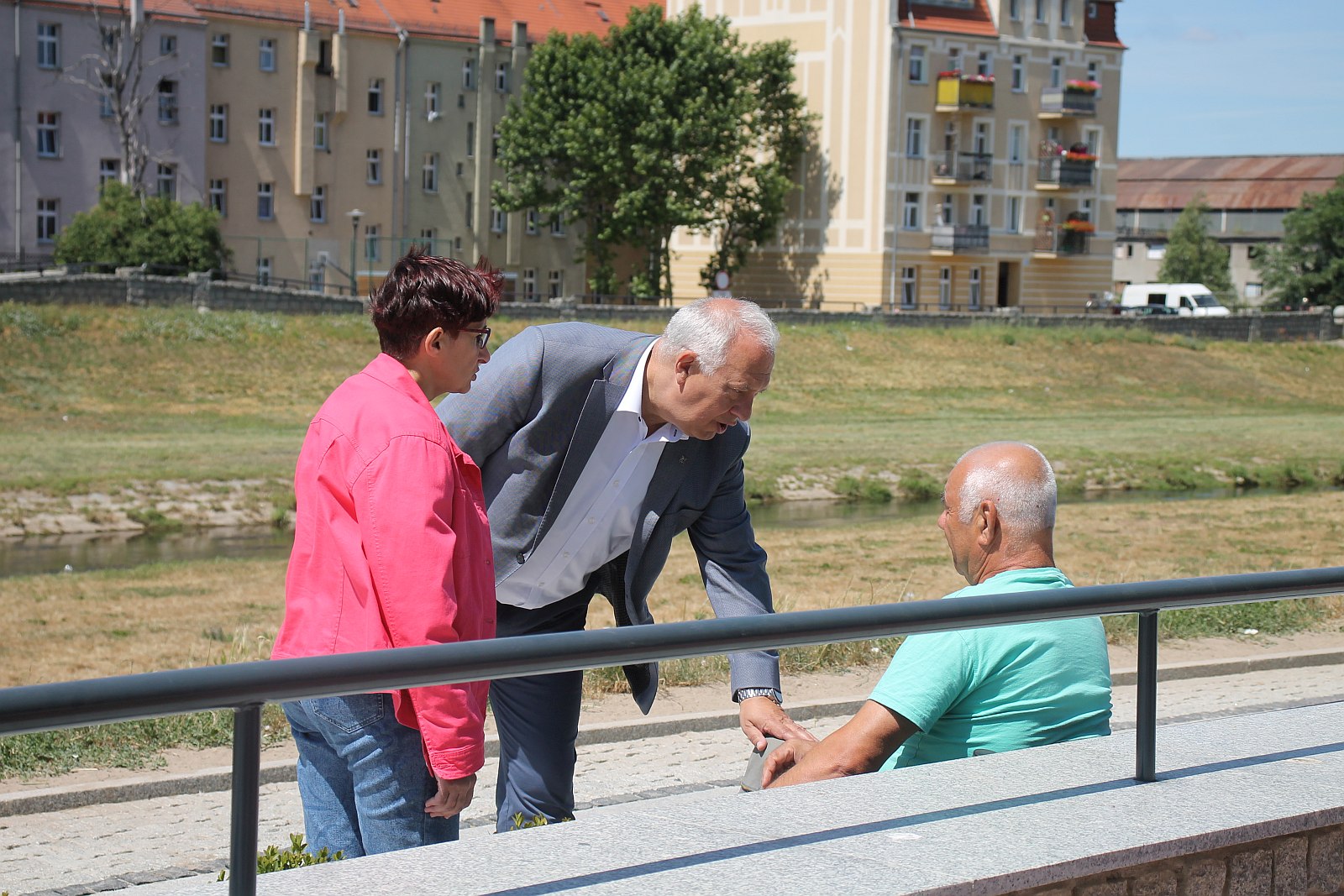 Jest już promenada nad Kaczawą. Ruch ulicą Nadbrzeżną puszczony
