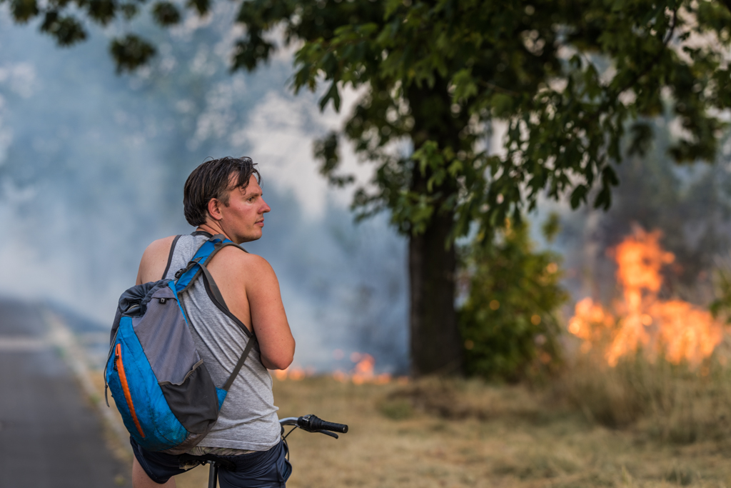 Przy ul. Koskowickiej strażacy walczyli z groźnym pożarem