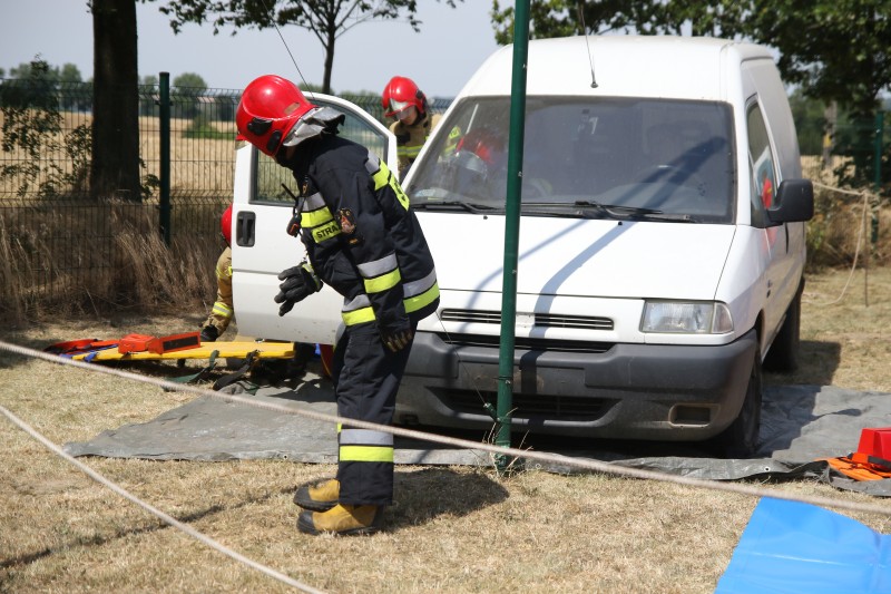 „Ucz się z Nami ratować życie”. Piknik strażacki w Kościelcu