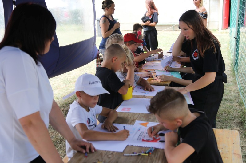 „Ucz się z Nami ratować życie”. Piknik strażacki w Kościelcu