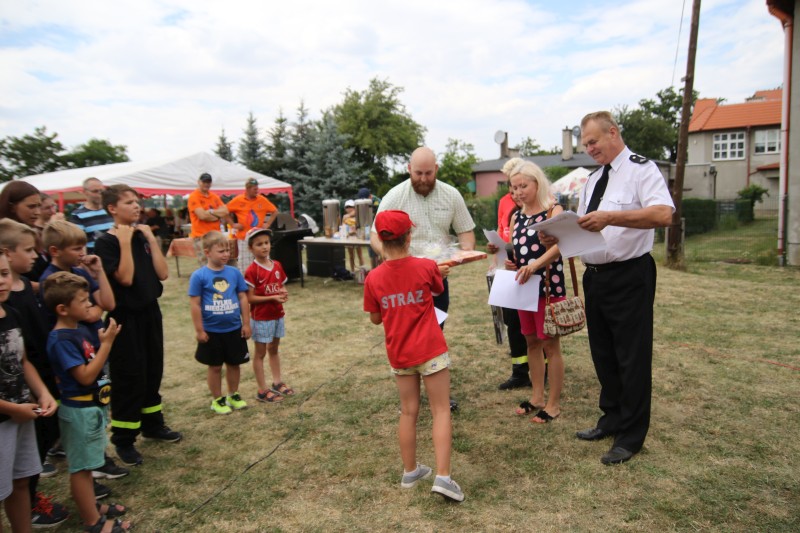 „Ucz się z Nami ratować życie”. Piknik strażacki w Kościelcu