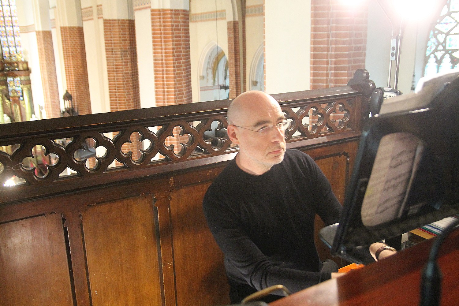 Włoch zagrał na organach w legnickiej katedrze      
