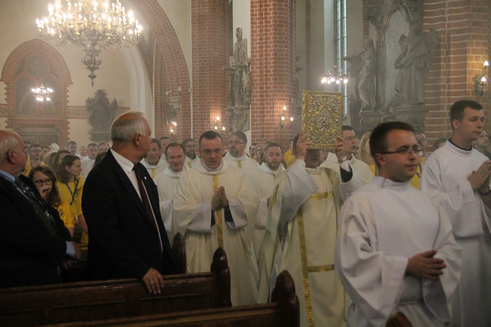 Ponad sześciuset stypendystów przyjechało do Legnicy