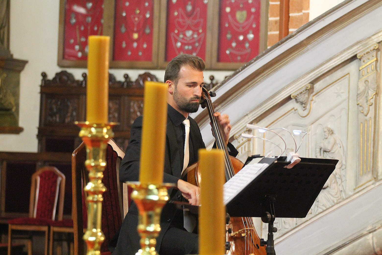 Włoch zagrał na organach w legnickiej katedrze      

