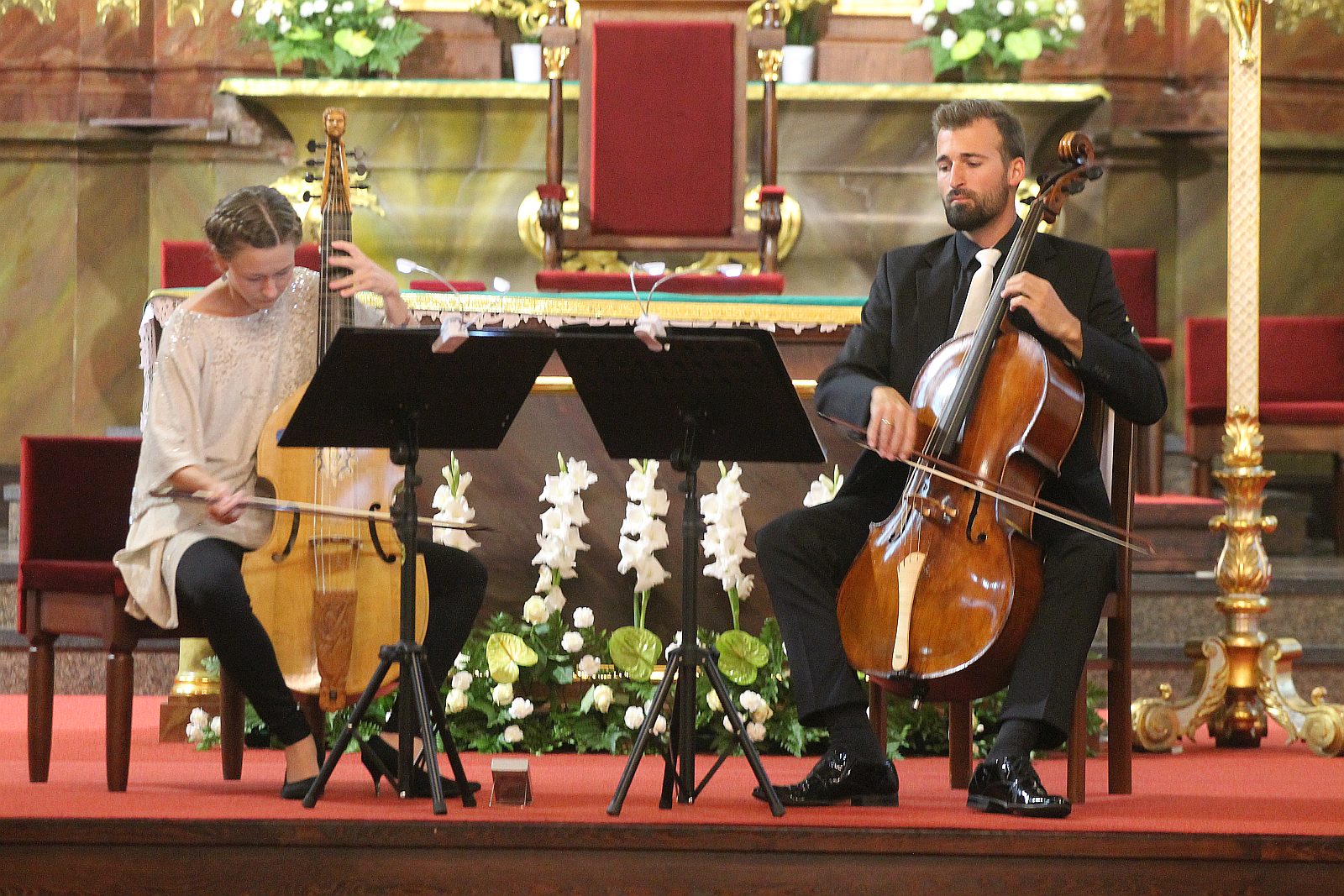 Włoch zagrał na organach w legnickiej katedrze      
