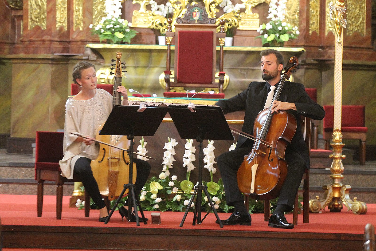 Włoch zagrał na organach w legnickiej katedrze      
