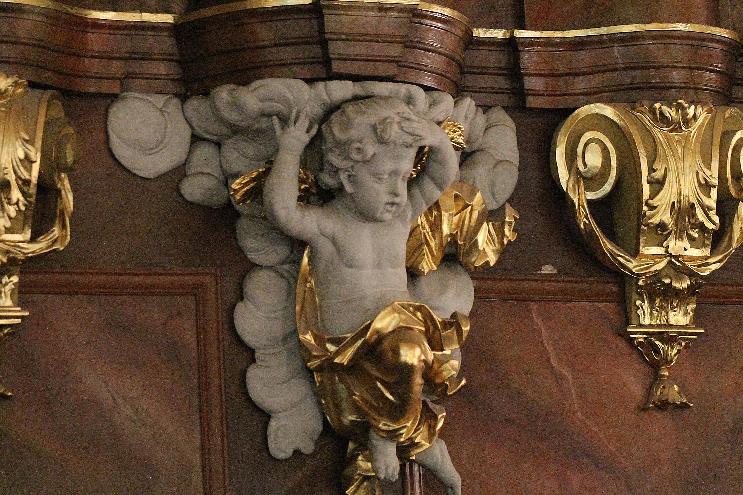Włoch zagrał na organach w legnickiej katedrze      
