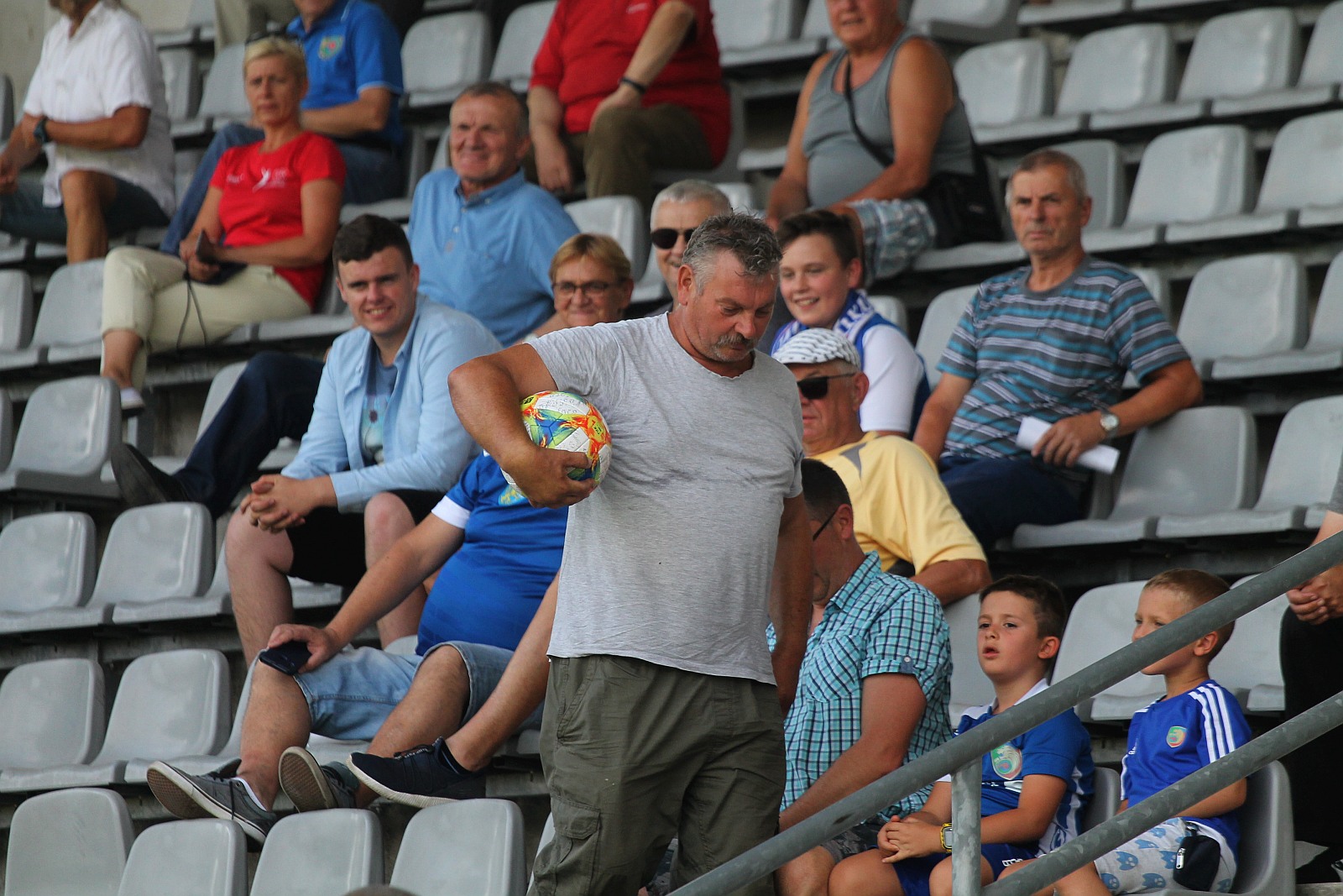 Sympatykom Miedzi Legnica zaprezentowała się drużyna