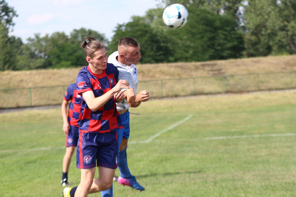 Czterdzieści zespołów gra w Piłkarskie Niższe Ligi Cup 2019