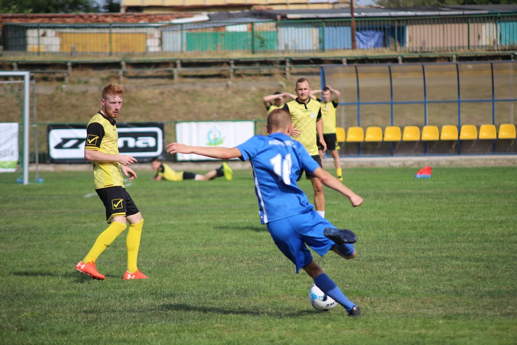 Czterdzieści zespołów gra w Piłkarskie Niższe Ligi Cup 2019