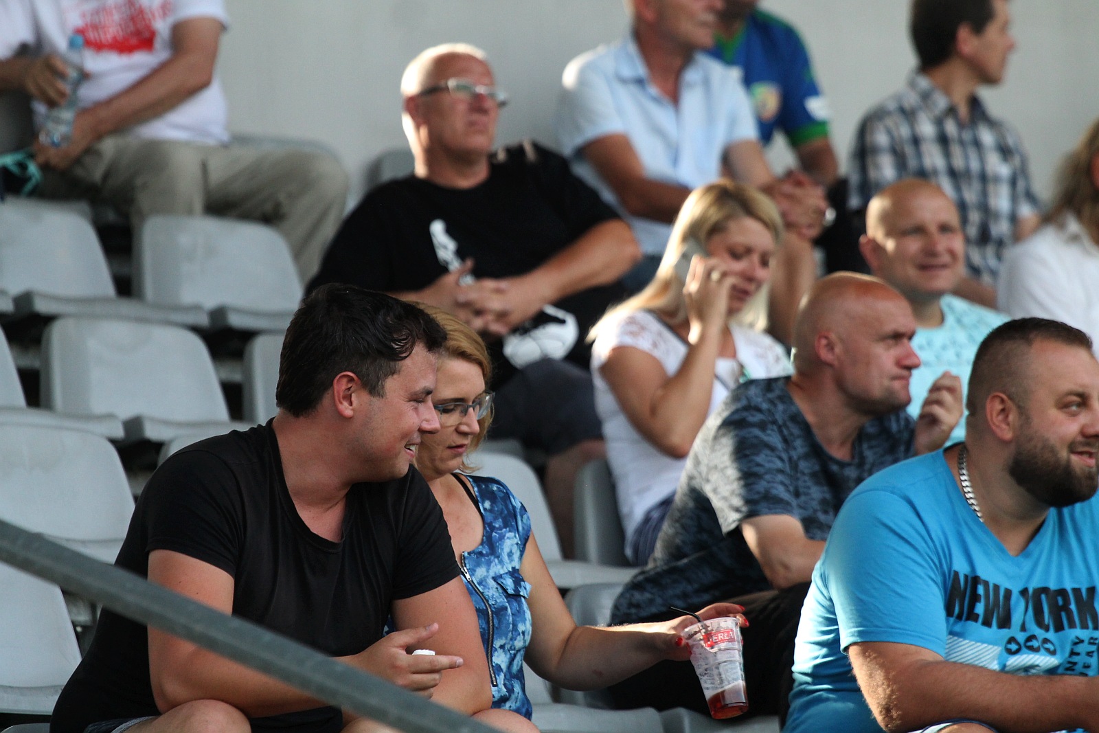 Blisko tysiąc widzów oglądało ostatni sparnig Miedzi Legnica